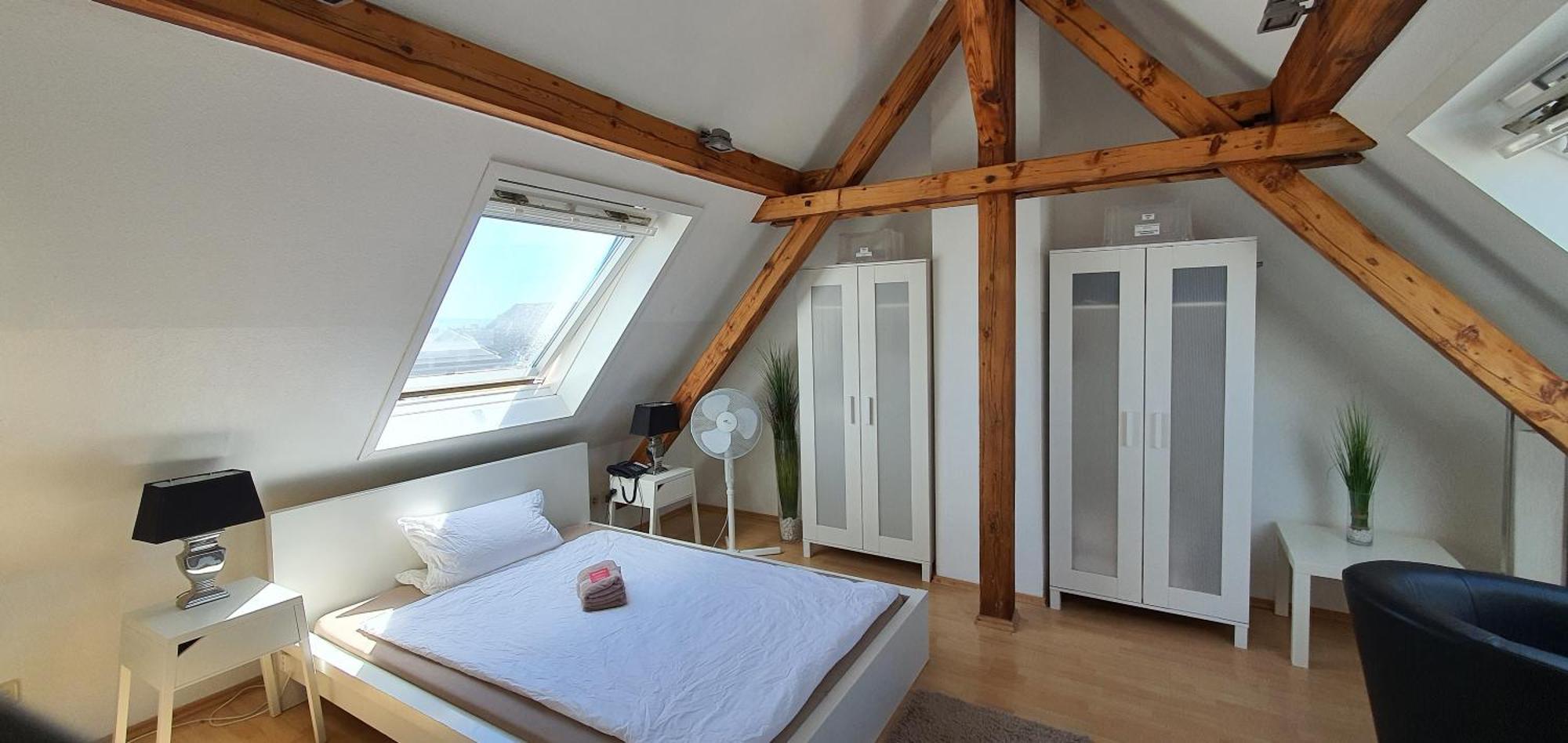 Colodging Mannheim - Private Rooms & Kitchen Exterior foto